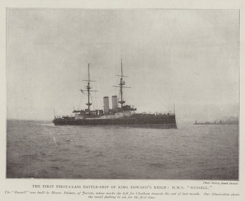 Het eerste eersteklas slagschip van koning Edward, HMS Russell door English Photographer