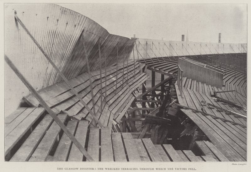De Ramp in Glasgow, de Verwoeste Terrassen waardoor de Slachtoffers vielen door English Photographer