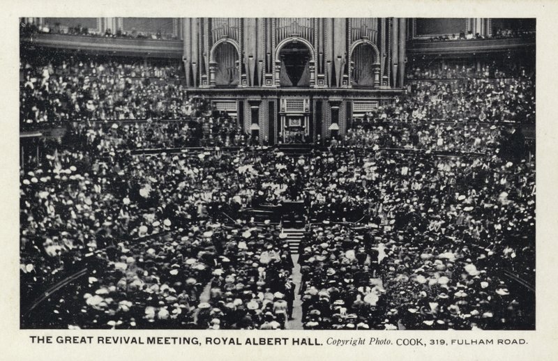 De Grote Opwekkingsbijeenkomst, Royal Albert Hall, Londen door English Photographer