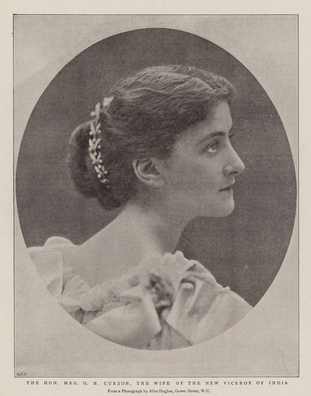 De eerbiedwaardige mevrouw G N Curzon, de vrouw van de nieuwe onderkoning van India door English Photographer