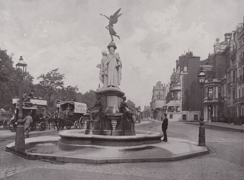 De Herdenkingsfontein in Park Lane door English Photographer