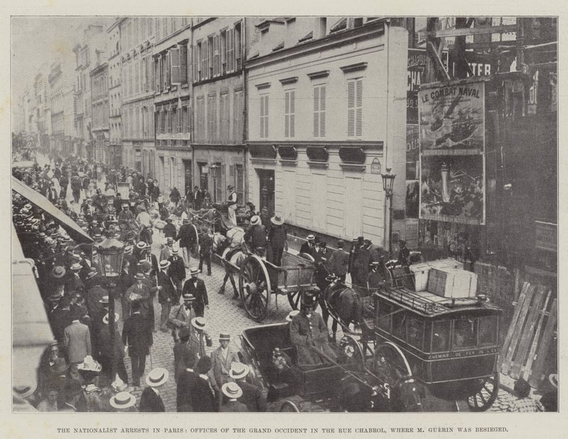 De Nationalistische Arrestaties in Parijs, Kantoren van de Grand Occident in de Rue Chabrol, waar M Guerin werd belegerd door English Photographer