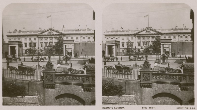 The Royal Mint, Londen door English Photographer