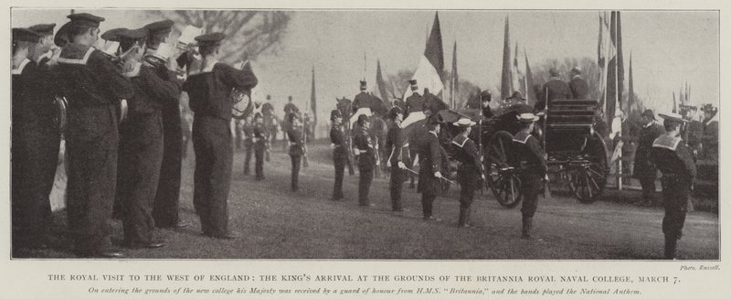 Het koninklijk bezoek aan het westen van Engeland, de aankomst van de koning op het terrein van het Britannia Royal Naval College, 7 maart door English Photographer