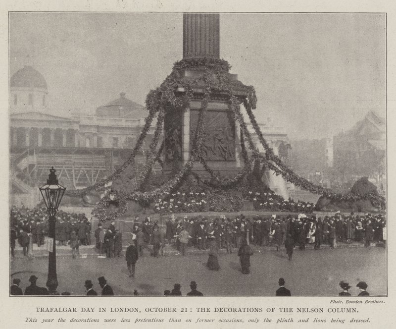 Trafalgar Day in Londen, 21 oktober, de versieringen van de Nelson Column door English Photographer