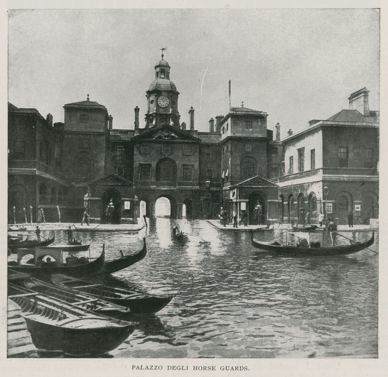 Palazzo Degli Horse Guards door English School