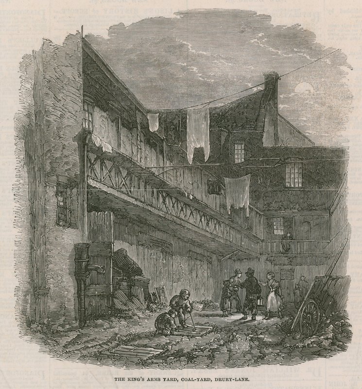 The Kings Arms Yard, Kolenyard, Drury Lane door English School
