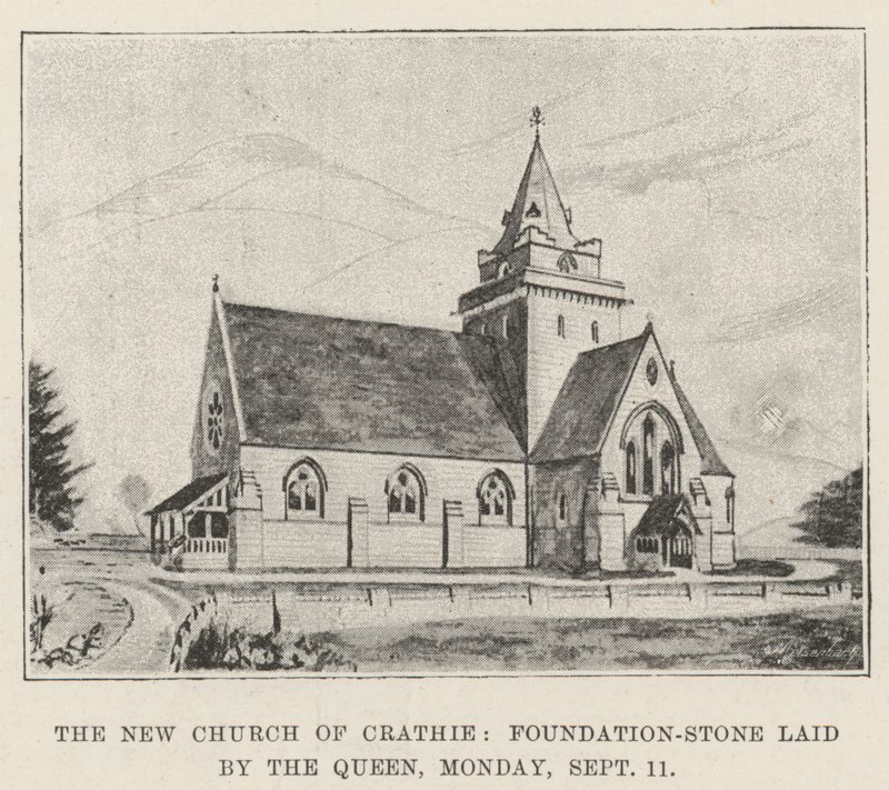 De Nieuwe Kerk van Crathie, Eerste Steen gelegd door de Koningin, Maandag door English School