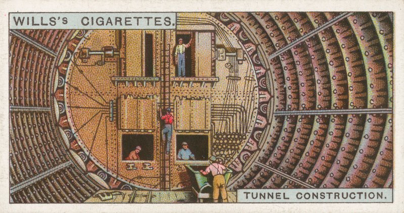 Tunnelconstructie door English School