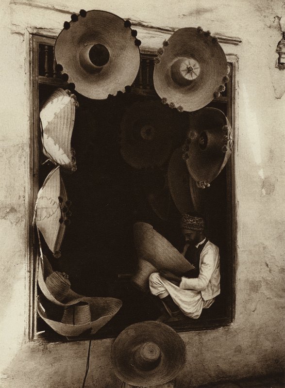 Tunesische hoedenwever door European Photographer