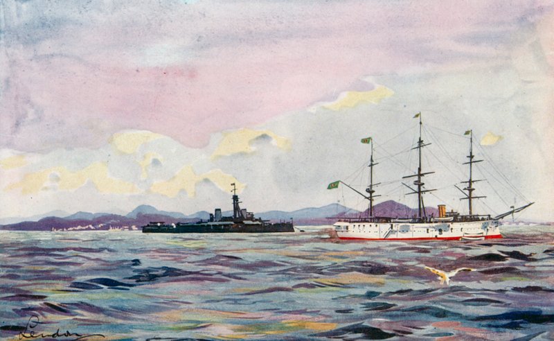 De opleidingskruiser "Benjamin Constant" en de Dreadnought "Minas Geraes" in de haven van Rio (kleurenlitho) door European School