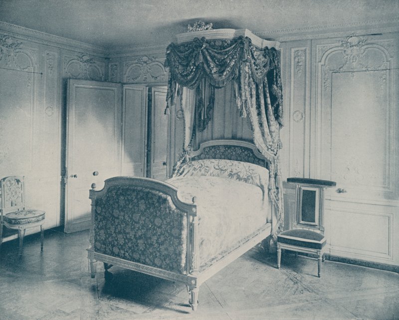 Bed van Marie Antoinette, Versailles door French Photographer