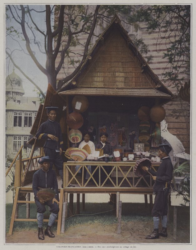 Cambodjaanse hut op de Exposition Universelle 1900, Parijs (kleurenfoto) door French Photographer