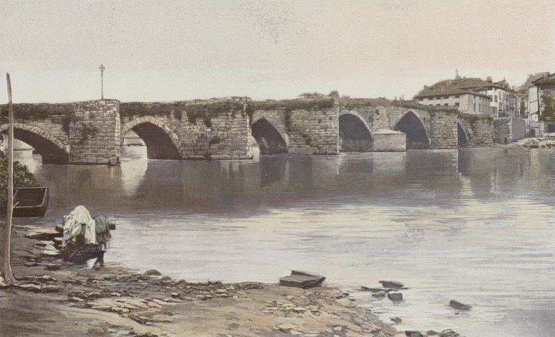 Limoges, Pont Saint-Martial, uitzicht stroomopwaarts (linkeroever van de Vienne) door French Photographer
