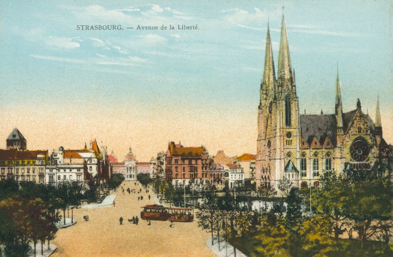 Straatsburg: Avenue de la Liberté door French Photographer
