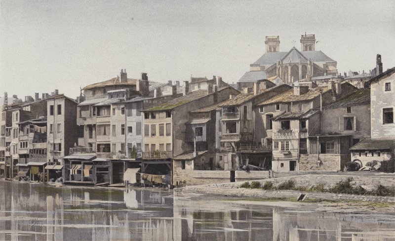 Verdun, Apsis van de Kathedraal, Uitzicht vanaf de rechteroever van de Maas door French Photographer