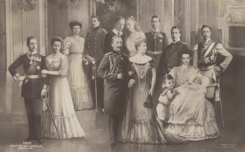 Keizer Wilhelm II van Duitsland en zijn gezin door German School