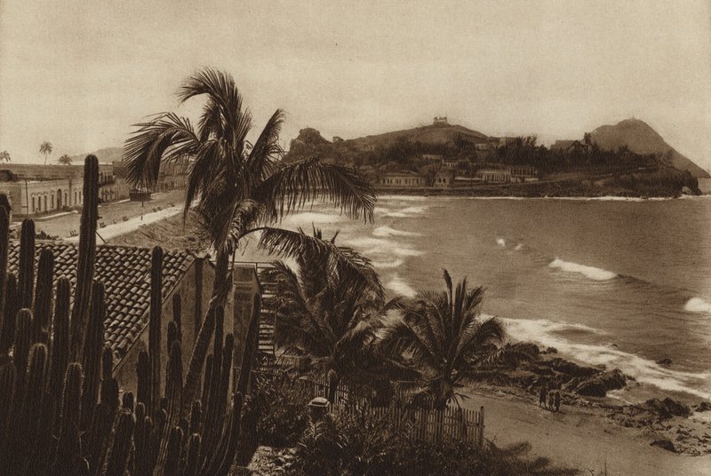 Mexico: Baai van Mazatlan (z/w foto) door Hugo Brehme