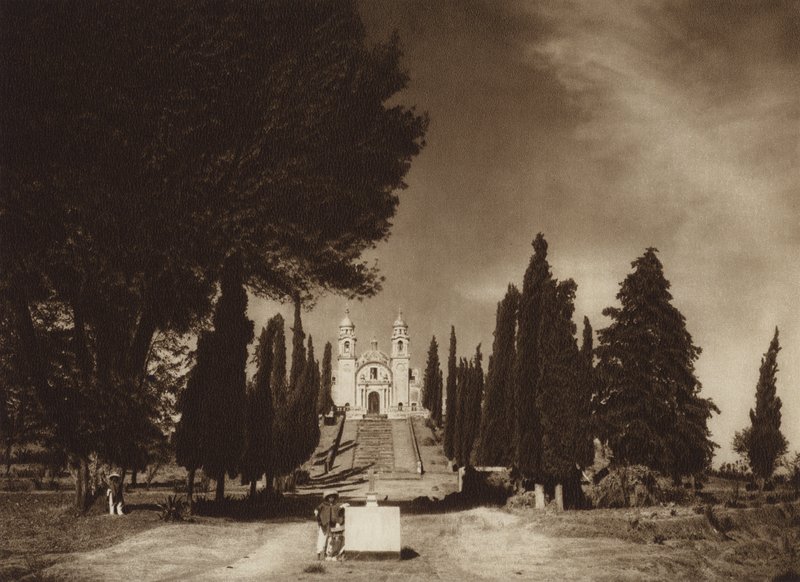 Mexico: Cholula, Kerk van Guadalupe (z/w foto) door Hugo Brehme