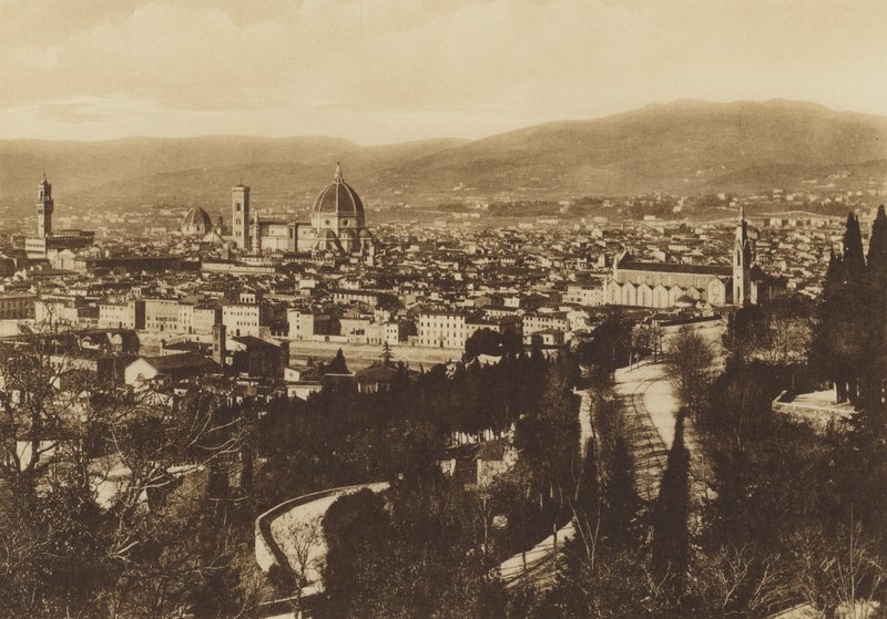 Florence: Panorama van Florence gezien vanaf S Miniato al Monte door Italian Photographer