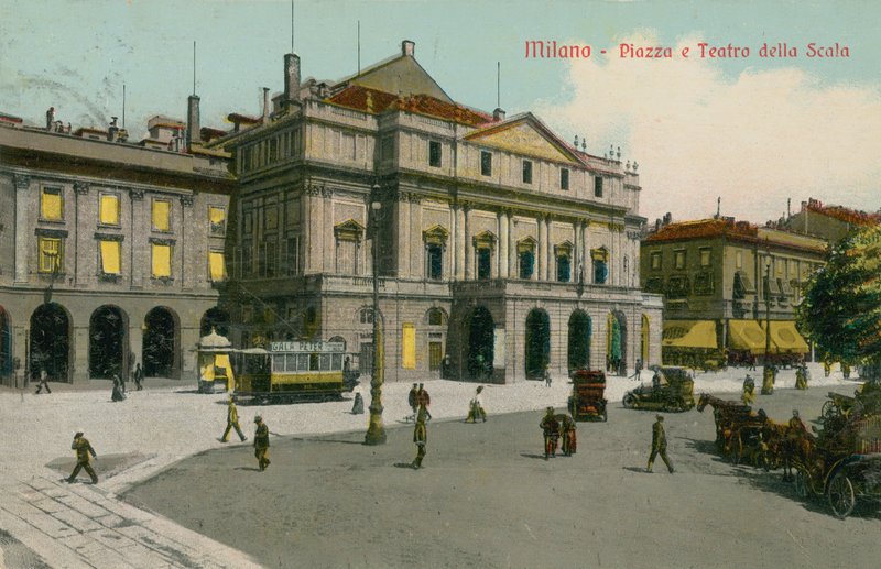 Milaan - Piazza en Teatro alla Scala. Ansichtkaart verzonden in 1913 door Italian Photographer