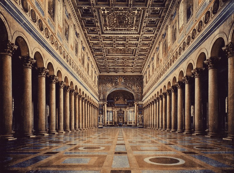 Rome: Basilica di S Paolo, interieur door Italian Photographer