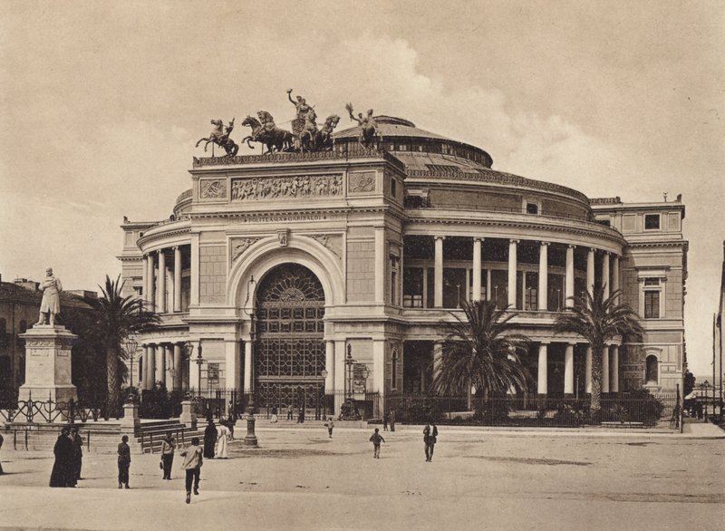 Sicilië / Sicilië: Politeama Garibaldi, Arch Damiani (zwart-wit foto) door Italian Photographer