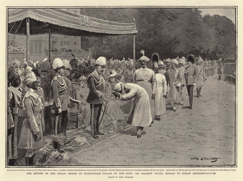 De inspectie van de Indiase troepen bij Buckingham Palace door de koning, Zijne Majesteit geeft medailles aan Indiase vertegenwoordigers door John Charlton