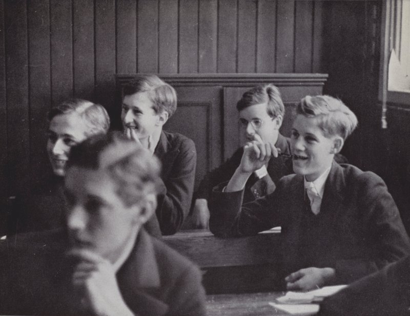De lichtere kant van het leren, een afdeling in Nieuwe Scholen, Eton door Laszlo Moholy Nagy