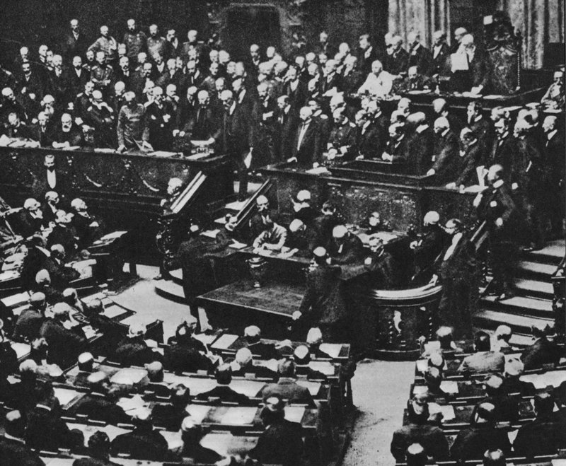 Duitslands oorlogsverklaring aan Frankrijk, 3 augustus 1914, in de Rijksdag door Photographer German