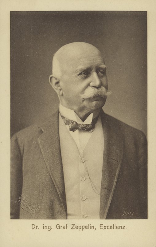 Graaf Ferdinand von Zeppelin, Duitse luchtschipontwerper en -bouwer door Photographer German