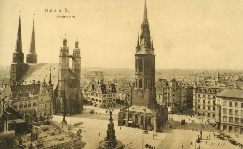 Marktplaats, Halle (zwart-wit foto) door Photographer German