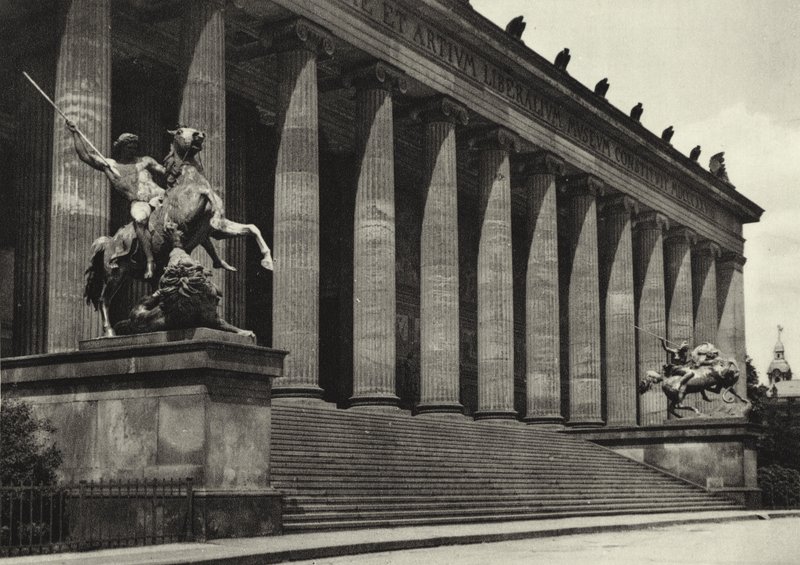 Berlijn: Altes Museum door Sasha Stone