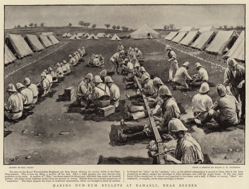Het Maken van Dum-Dum Kogels bij Damarli, nabij Berber door Walter Stanley Paget