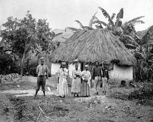 Hut van zwarte bewoners, Jamaica, circa 1905.