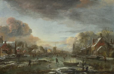 Een Bevroren Rivier bij een Stad in de Avond