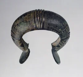 Armband, uit Reallon, Hautes-Alpes
