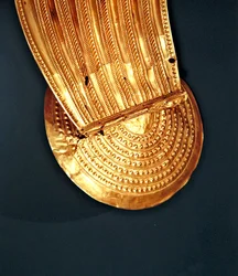 Kraag, Ardcrony, County Tipperary, Late Bronstijd, 800-700 v.Chr. (goud) (detail)