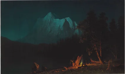Bergachtig landschap bij maanlicht