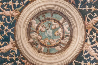 Putti die muziekinstrumenten bespelen (detail)