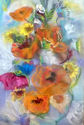 Levendige klaprozen en zonnebloemen