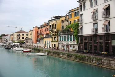 Peschiera del Garda Klein Venetië