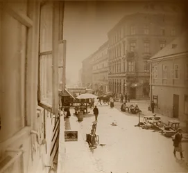 [Uitzicht vanuit het raam van Mucha