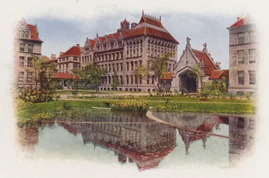 Chicago: Hull Court, vanaf Botany Pond, Anatomy Building en Hull Gate (kleurenfoto)