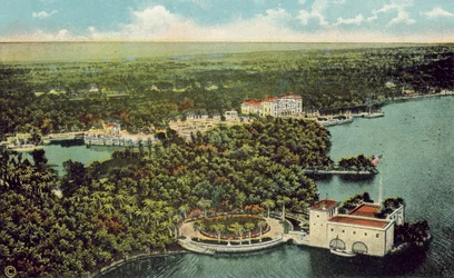 Miami, Florida, ca 1925: Het prachtige landgoed Deering (kleurenfoto)