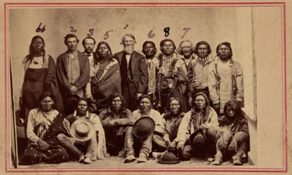William F.M. Arny met Apache en Ute opperhoofden,1867 (foto)