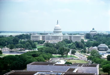 Uitzicht op het Capitool van de Verenigde Staten en de National Mall