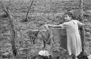 CAMPAGNE VAN CROTONE - LEGGEN OP HET PRIKKELDRAAD,