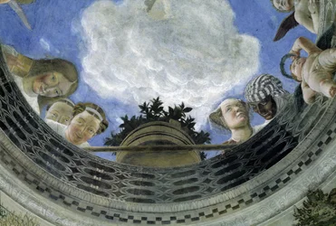 Oculus van het plafond van de Kamer van de Echtgenoten, Hertogelijk Paleis van Mantua, Italië (Camera degli Sposi, Palazzo Ducale, Mantova): detail van allegorische figuren en putti. Fresco van Andrea Mantegna (1431-1506)