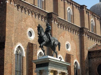 Ruiterstandbeeld van de Condottiere Colleoni door Andrea del Verrocchio